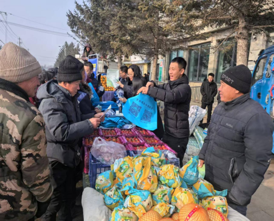 �ػ���ί������/���D