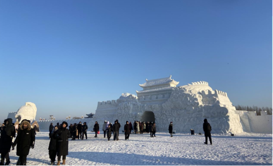 ������̫ƽ�ر�ѩ��ʳ����(l��)�R����̫ƽ��30�f(w��n)ƽ���׏V韈�(ch��ng)���c��Ȼ�����YԴ����7.5�f(w��n)�����ױ�ѩ��(l��)�@��